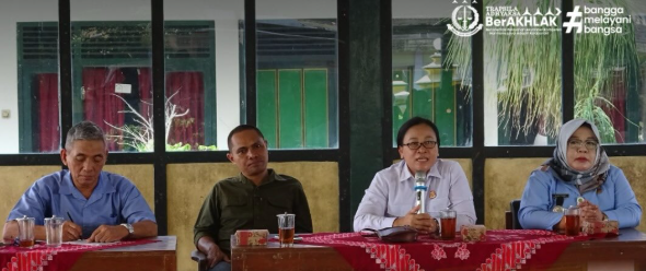 Sosialisasi Peningkatan Kesadaran Hukum : Tata Kelola Pemerintahan Kalurahan Poncosari